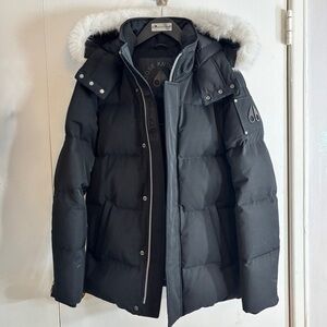 NWOT Moose Knuckle Cloud 9 Parka